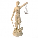713034 Фигура декоративная "Фемида" (цвет слоновая кость), L10W17H33 см